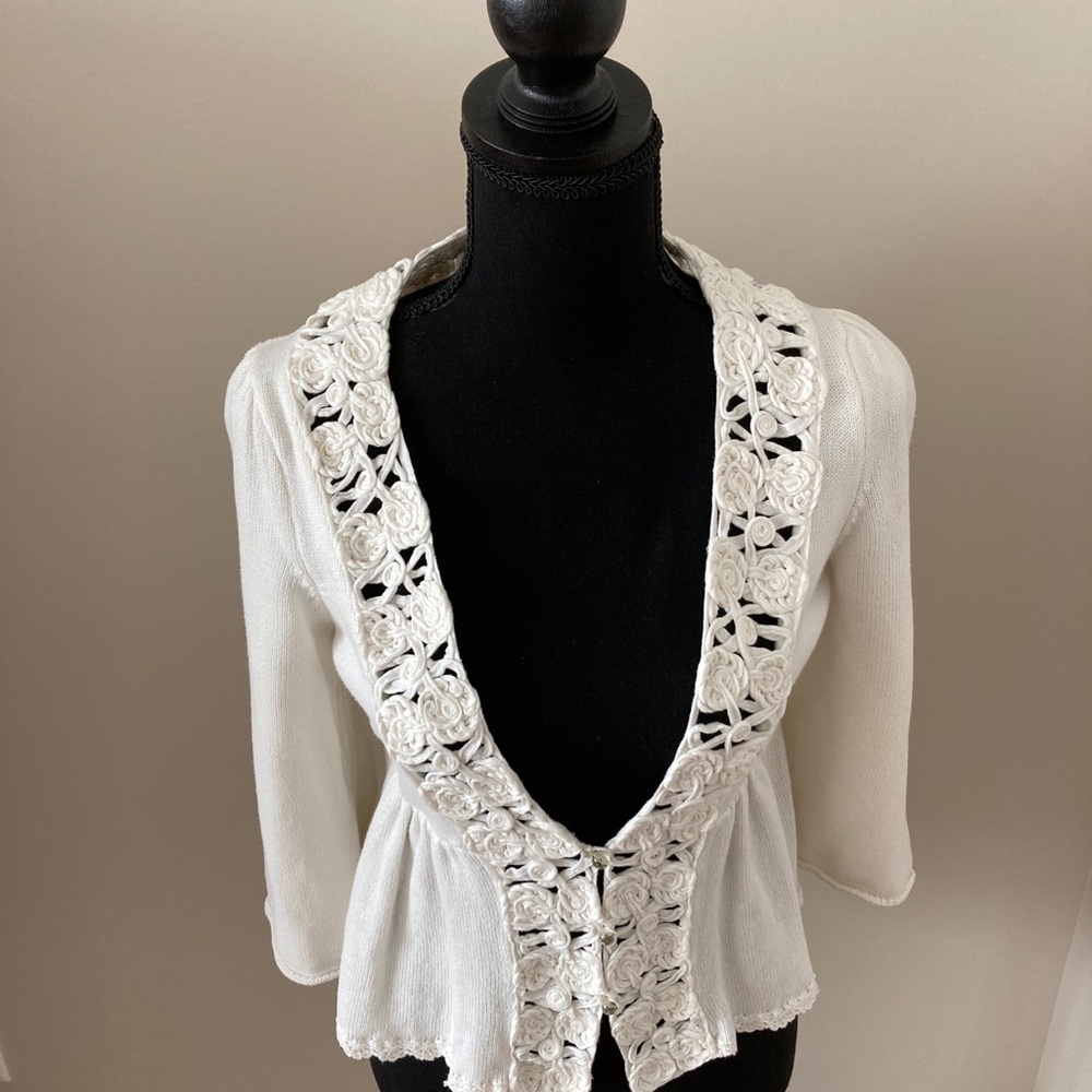 Anthropologie Knitted & Knotted Cropped Cardigan Woman’s Sz Med